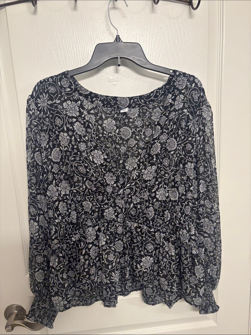 Old Navy Black and White Floral Peplum Blouse